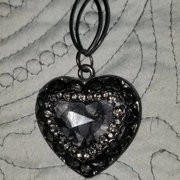 Heart necklace black - Picture 6 of 6